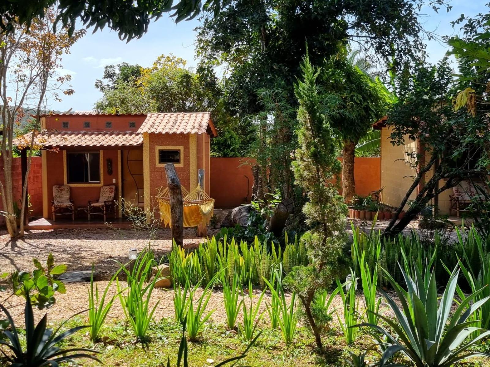 Free Soul House - Localizacao Ideal No Centrinho อัลโต ปาไรโซ เด โกยาส ภายนอก รูปภาพ